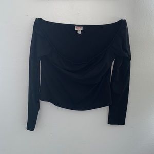 Off the shoulder long sleeve black shirt
